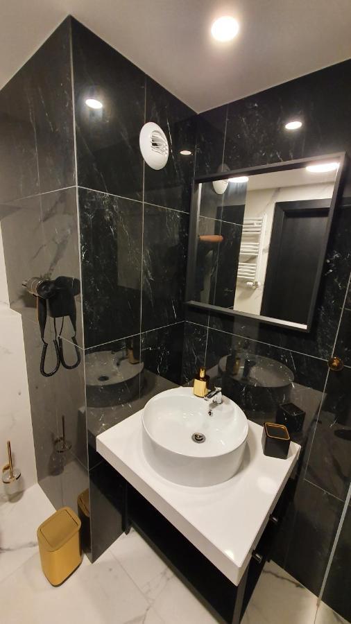 Gold Horizon Apartament Solny Resort Z Klimatyzacja I Garazem Kołobrzeg Kültér fotó