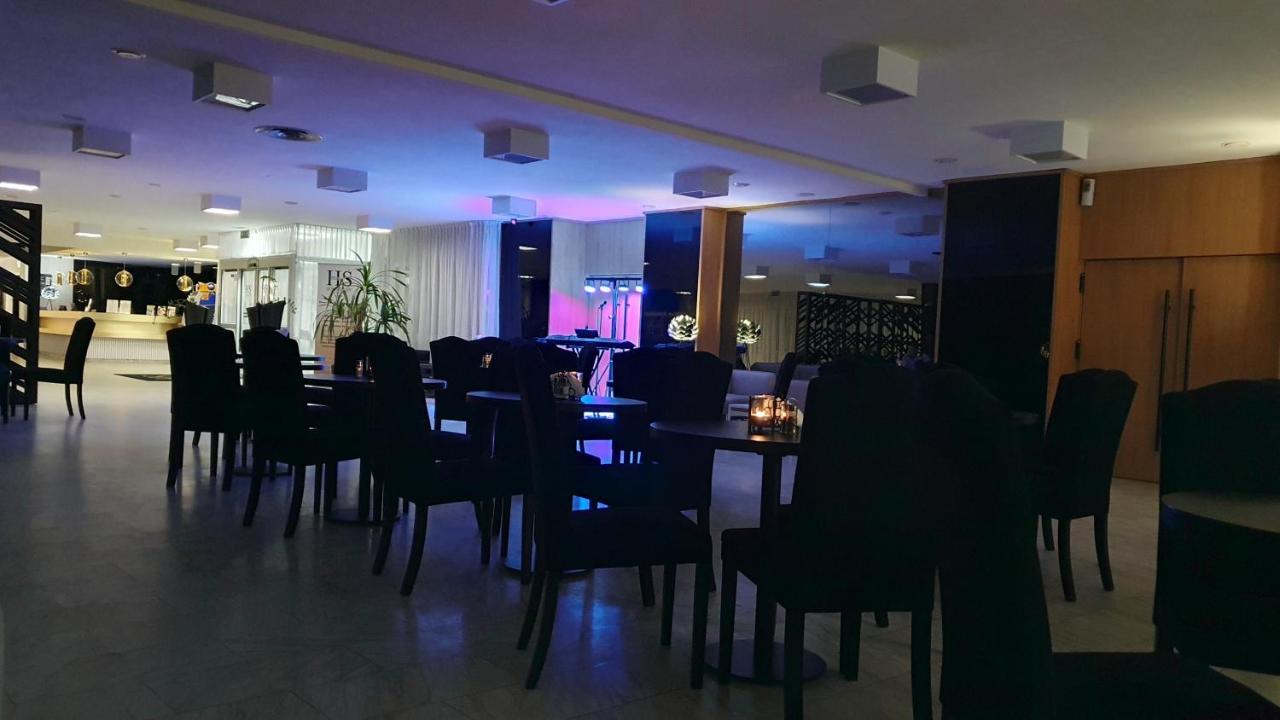 Gold Horizon Apartament Solny Resort Z Klimatyzacja I Garazem Kołobrzeg Kültér fotó